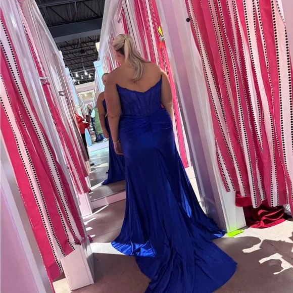 Sherri Hill Royal Blue Prom Dress is available for purchase on au PAY  Market - Imported Goods Online Store Co.Ltd. | au PAY Market - Online  Shopping Site
